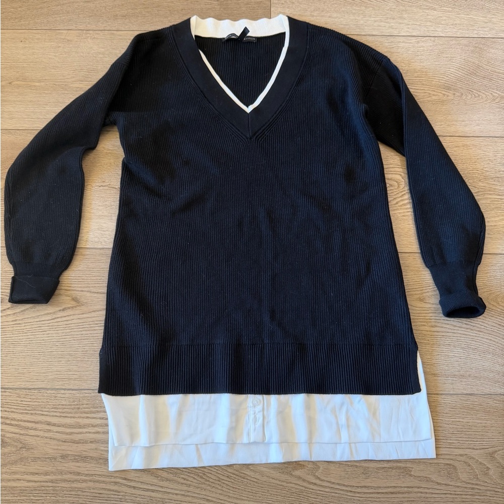White House Black Market Black and White Knit Top